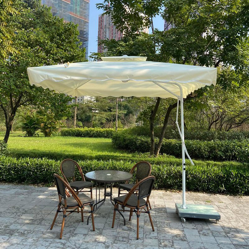 Ô dù lệch tâm vuông hòa phát màu trắng cao 2.5m